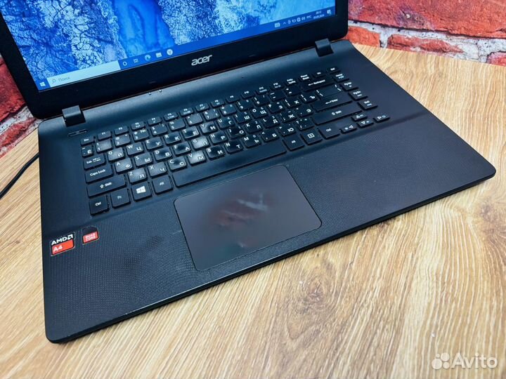 Ноутбук Acer 4 ядра/ RAM 6/ SSD 120