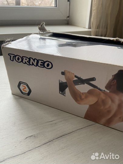 Турник настенный Torneo A-990WG