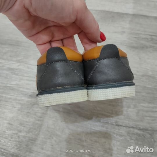 Ботинки для мальчика 28