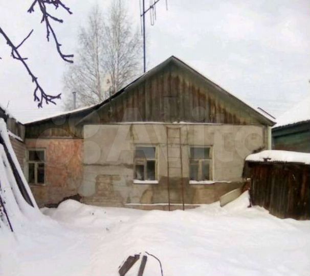 Дом 57 м² на участке 6,1 сот.