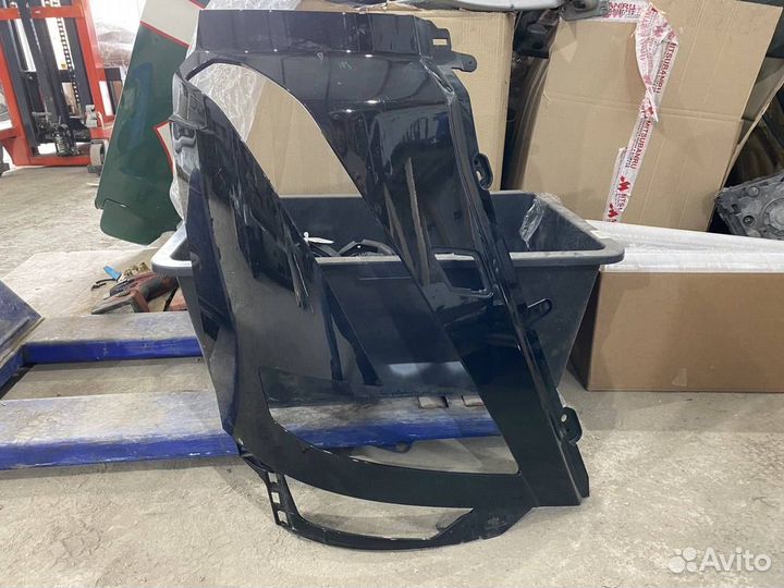 Окантовка фары Volvo FH5 23526802