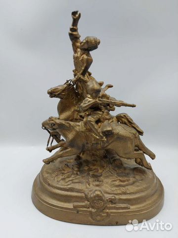 Статуэтка чугун.Малая джигитовка касли