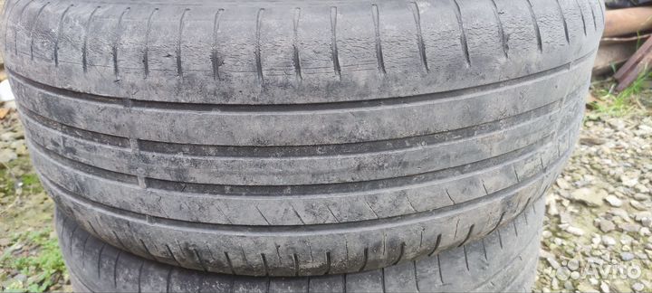 Goodyear EfficientGrip Performance 225/55 R17