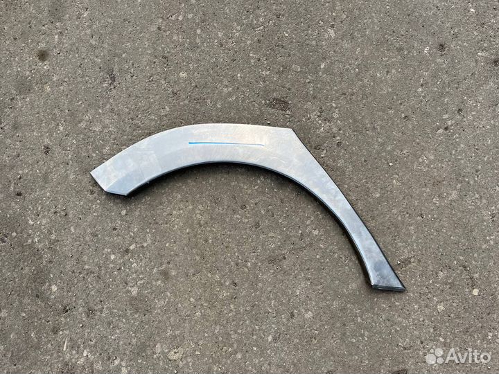 Задняя арка Honda Stream II
