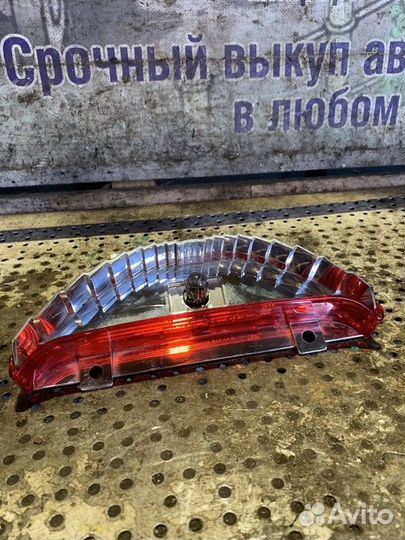 Стоп сигнал дополнительный Kia Rio