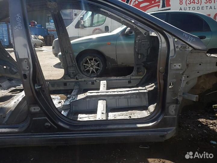 Панель боковая кузова/стойка правая Hyundai Solaris