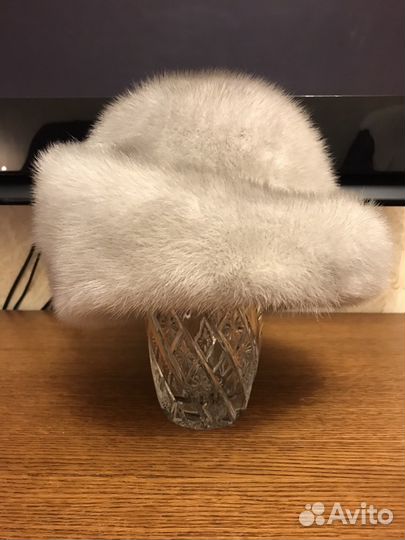 Женский головной убор