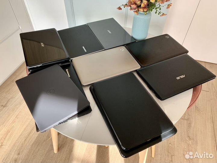 Одиннадцать ноутбуков Intel Core i3, i5, i7 с SSD