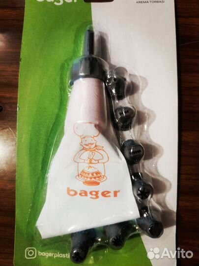 Кондитерский мешок с насадками и сито для муки