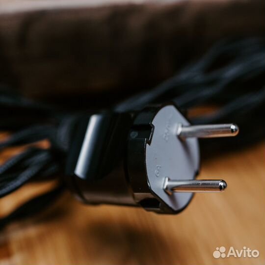 Удлинитель электрический ретро на ножках-ангелах