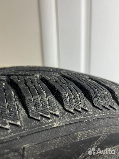 Nokian Tyres Hakkapeliitta R2 SUV 255/55 R19