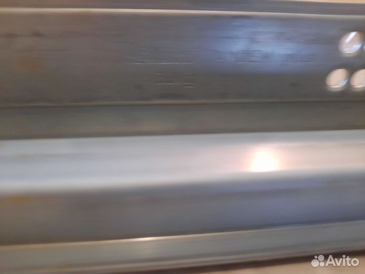 Направляющие для ящиков 550мм blum