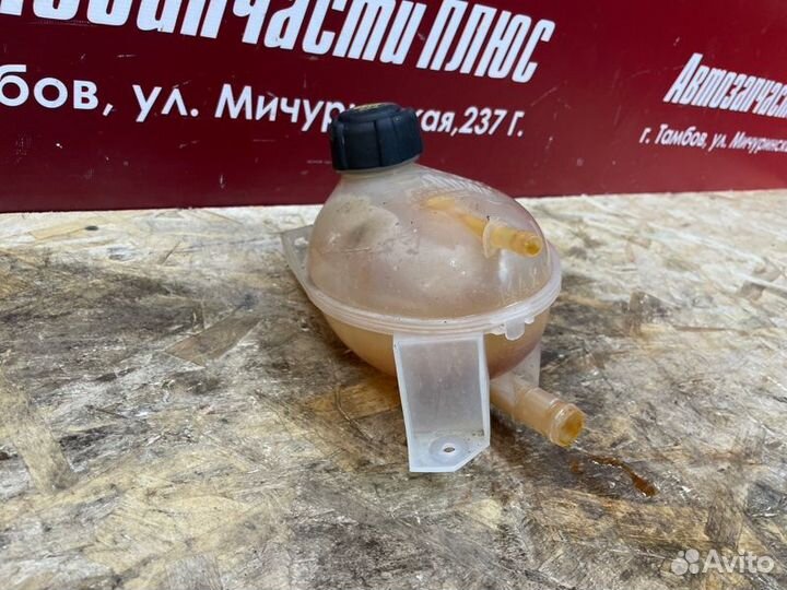 Бачок расширительный Renault Logan