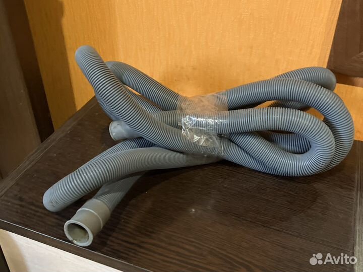 Сливной шланг для стиральной машины