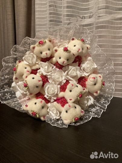 Букет из игрушек