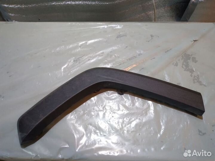 Накладка (расширитель ) арки крыла - сзади справа