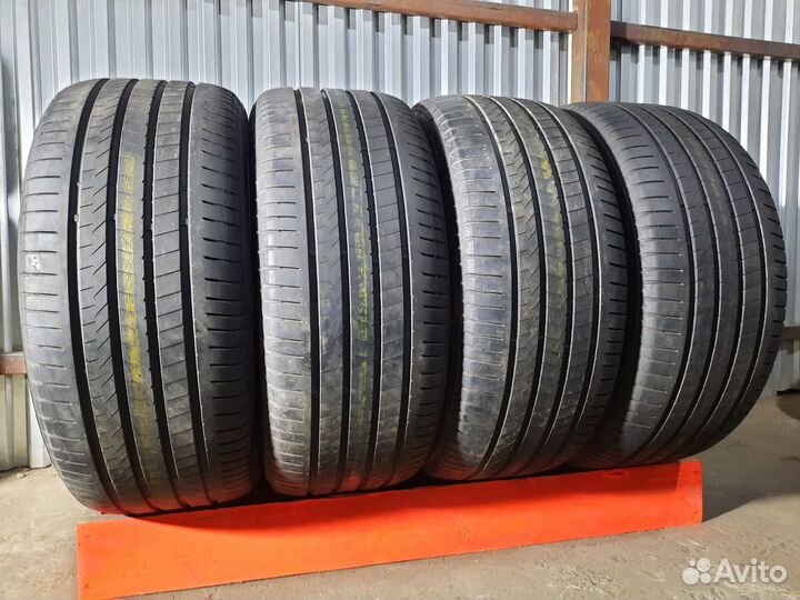 Bridgestone Potenza S001 275/50 R22