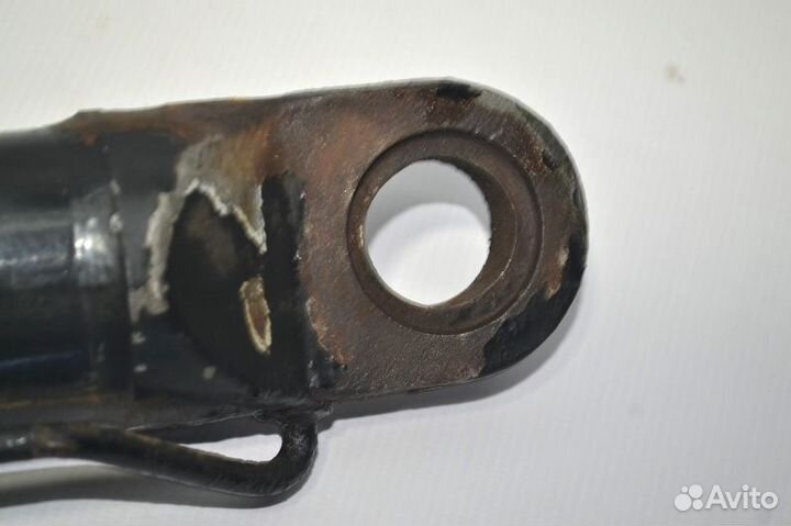 Цилиндр подъема кабины renault trucks Premium (01