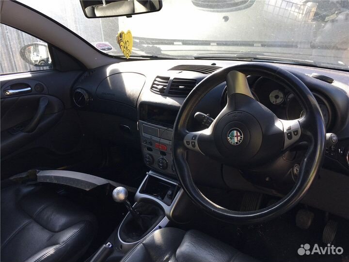 Разбор на запчасти Alfa Romeo GT