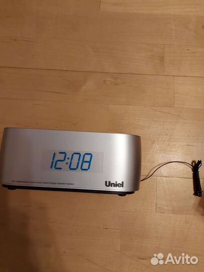 Радиоприемник Uniel