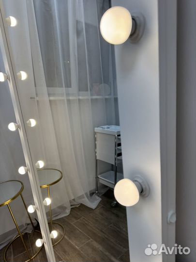 Зеркало с подсветкой