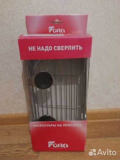 Полка-решетка и крючок на вакуумной присоске