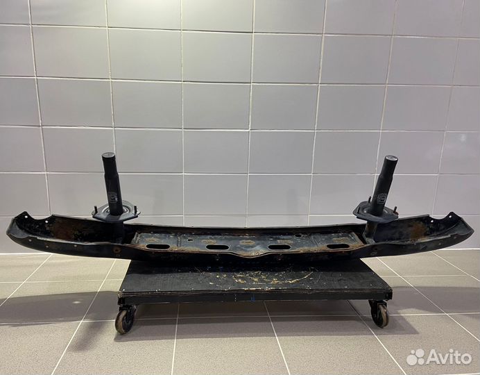 Усилитель заднего бампера BMW X5 E53