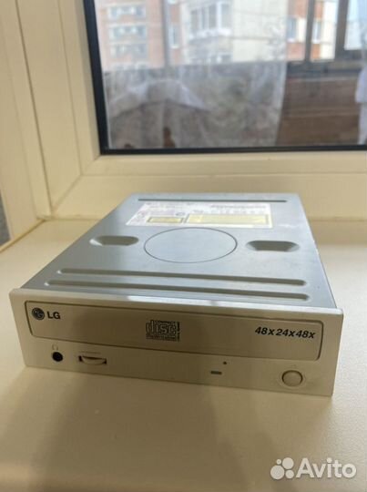 Compact disc