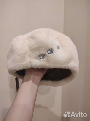 Шапка бежевая женская пушистая новая