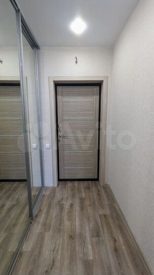 2-к. квартира, 57,6 м², 2/19 эт.