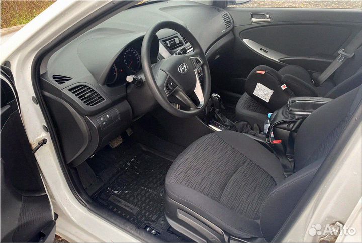 Hyundai Solaris 1.6 AT, 2017, 77 780 км