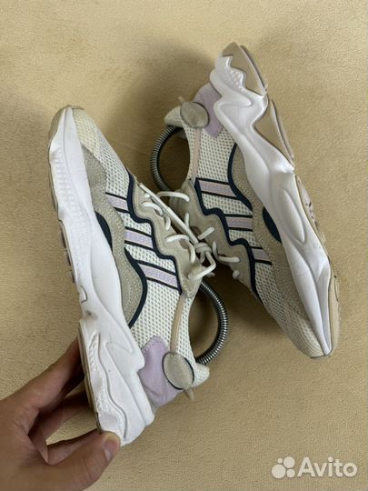 Кроссовки Adidas originals Ozweego