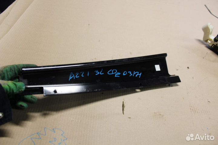 Накладка рамки двери задняя левая Mercedes S-klasse W221 2005-2013