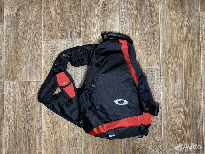 Oakley Sling Bag