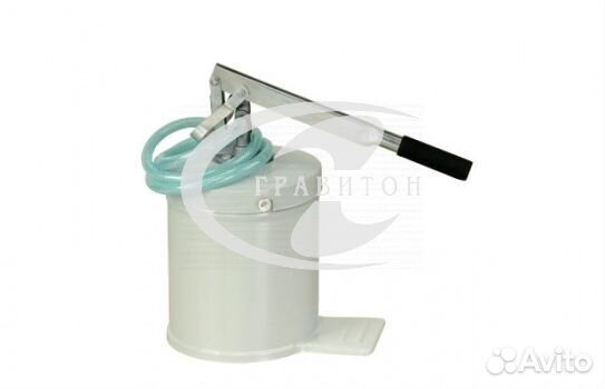 Маслонагнетатель ручной ёмкостью 6 л, производит