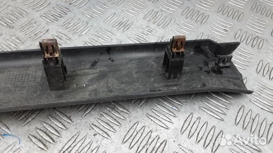 Накладка порога внутренняя правая ssang yong koran