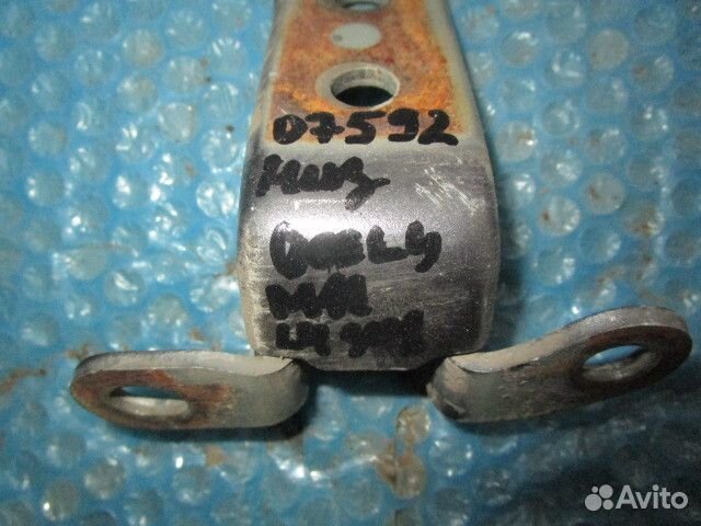 Петля двери задней левой нижняя Geely MK 2008-2015