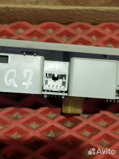 Плафон салонный Audi Q7 4.2 TDI