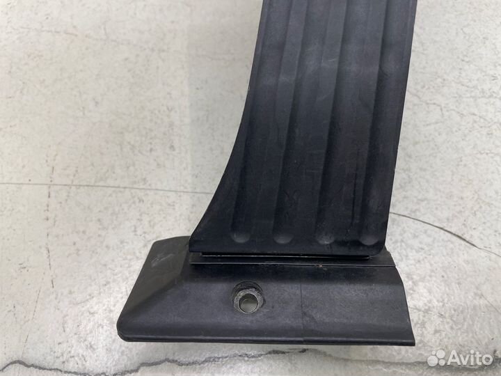 Педаль газа Bmw E60 E61 E63 E65 E66