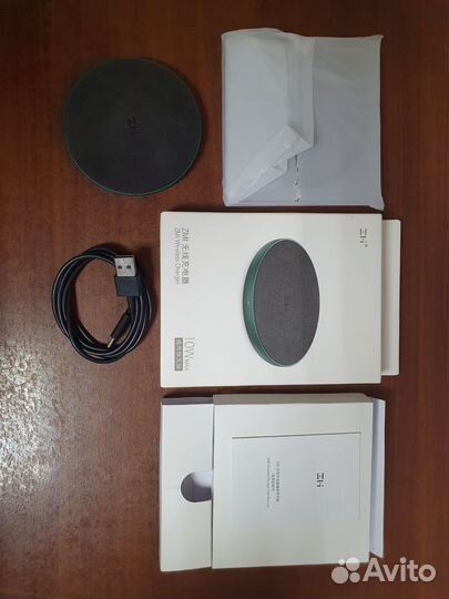 Беспроводное зарядное устройство xiaomi 10W