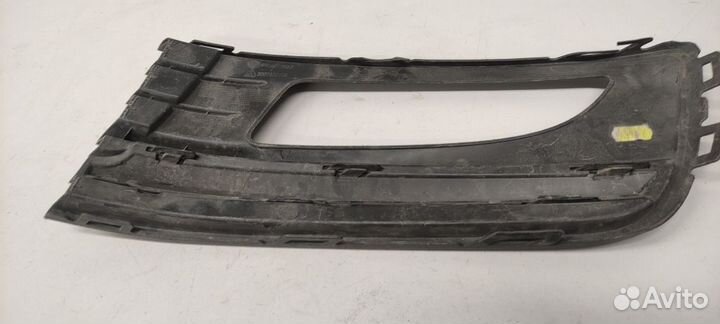 Решетка бампера Volkswagen Polo 5 6R