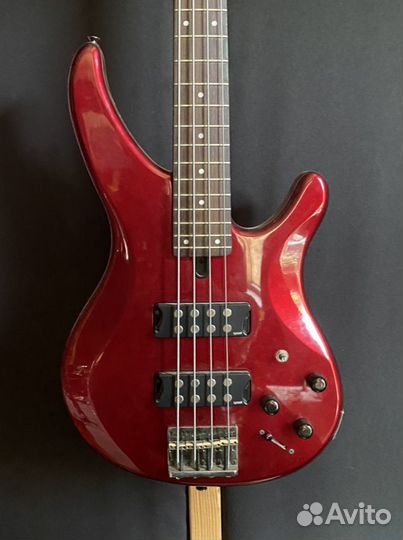 Бас гитара Yamaha trbx 304 (чехол+ремень)