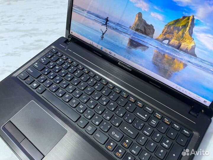 Ноутбук Lenovo i7/ 16Gb/ 512Gb SSD