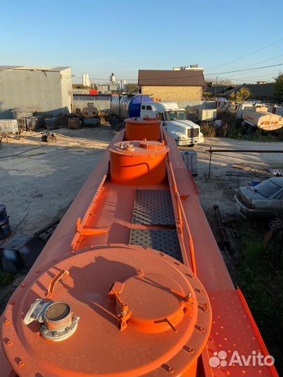 Полуприцеп бензовоз Нефаз 96742, 2010