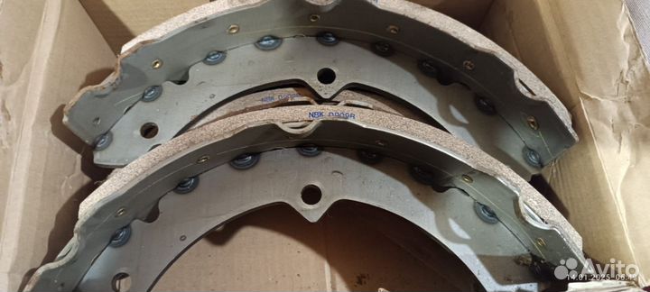 Оригинальные Колодки барабанные toyota dyna