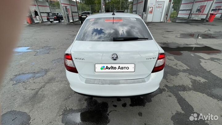 Skoda Rapid 1.6 AT, 2019, 195 000 км