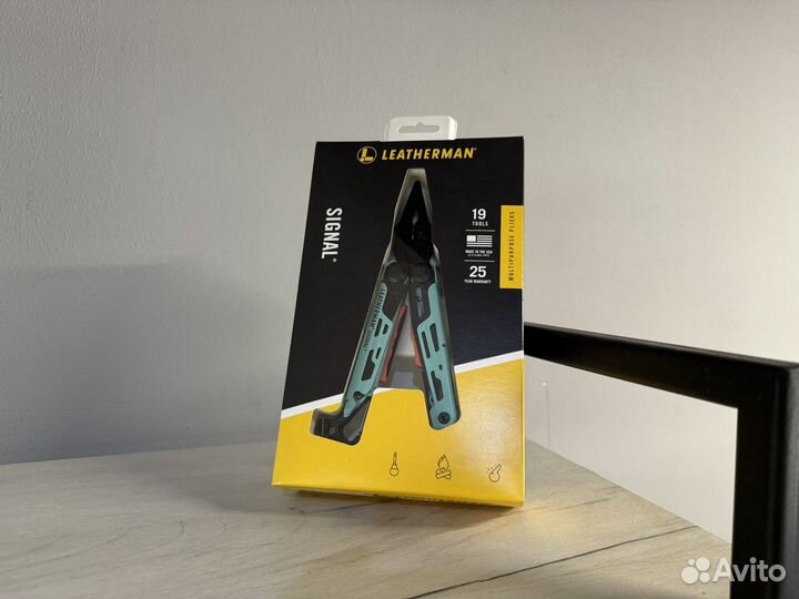 Leatherman Signal Aqua Мультитул