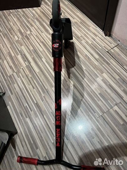 Трюковой самокат yezz wow 2.0