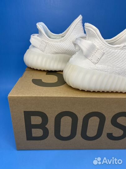 Кроссовки adidas yeezy boost 350 женские