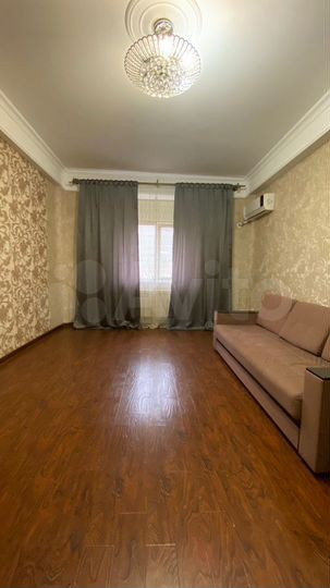 1-к. квартира, 52 м², 6/7 эт.